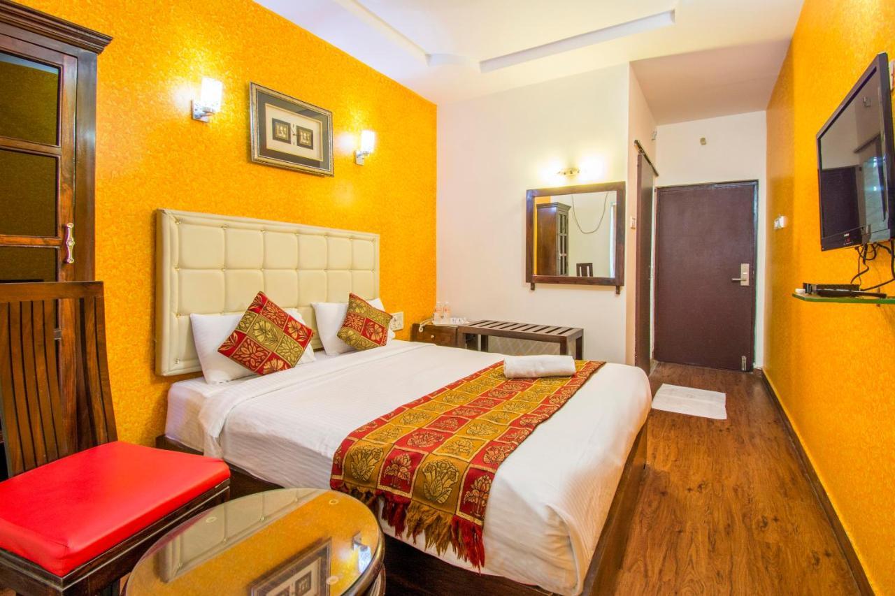 Hotel Executive Inn Vijayawāda Екстериор снимка