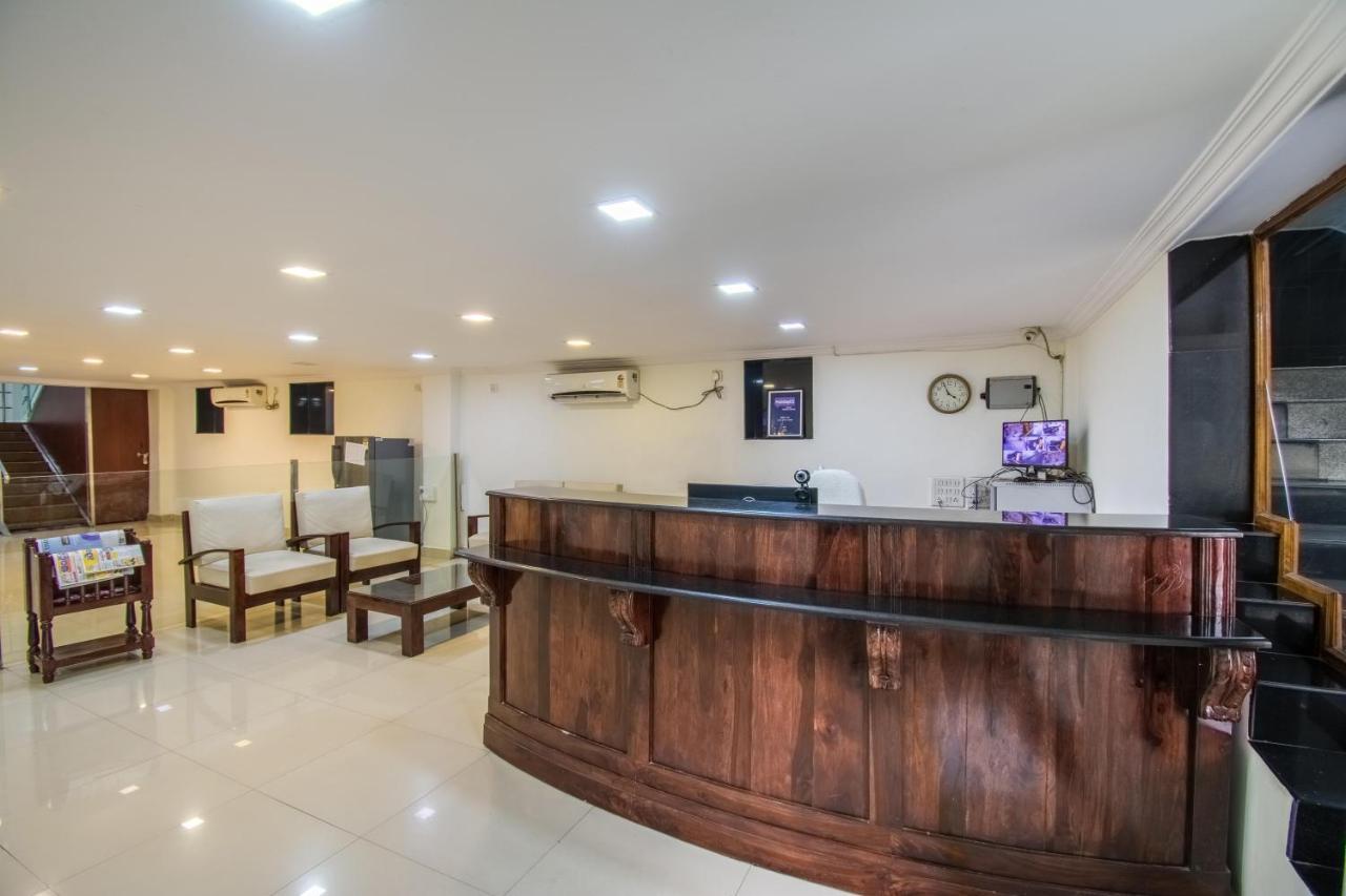 Hotel Executive Inn Vijayawāda Екстериор снимка